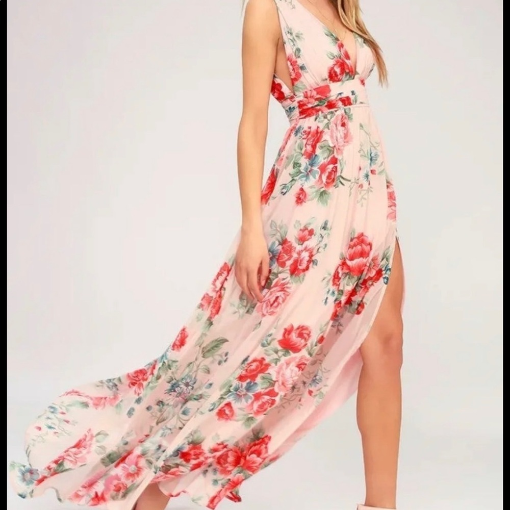 Lulus floral maxi dress NWT